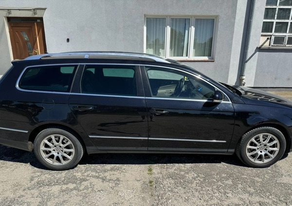 Volkswagen Passat cena 8000 przebieg: 330469, rok produkcji 2007 z Iława małe 172